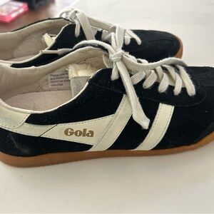 Gola Classic Black and Cream Sneakers
